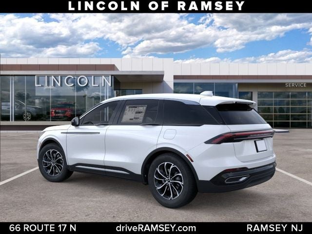 2026 Lincoln Nautilus — detail view